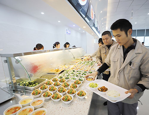 員工吃住行，公司大關懷丨易高家居下塘基地新食堂正式啟用！